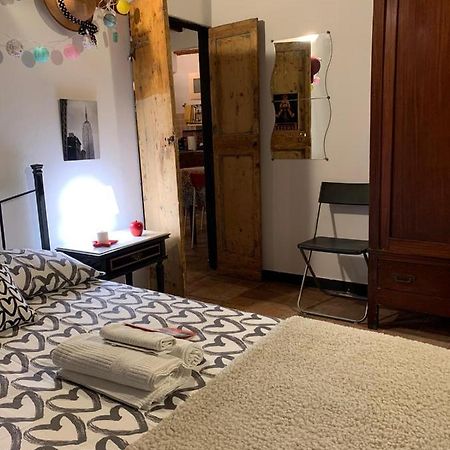 Le Parole Del Gatto Lägenhet Genua Exteriör bild